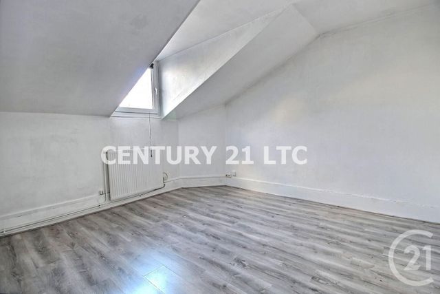 Appartement F2 à vendre CHARENTON LE PONT